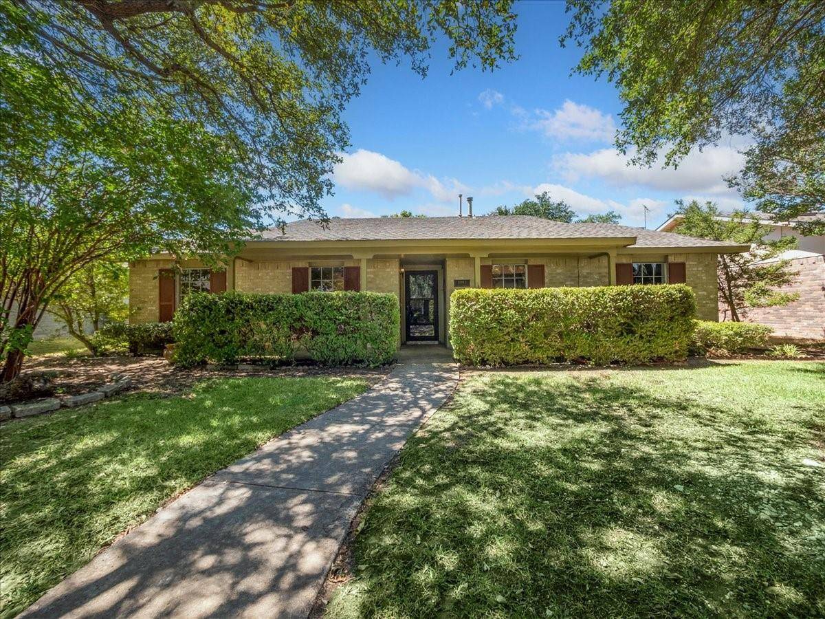 Dallas, TX 75238,10942 Villa Haven Drive