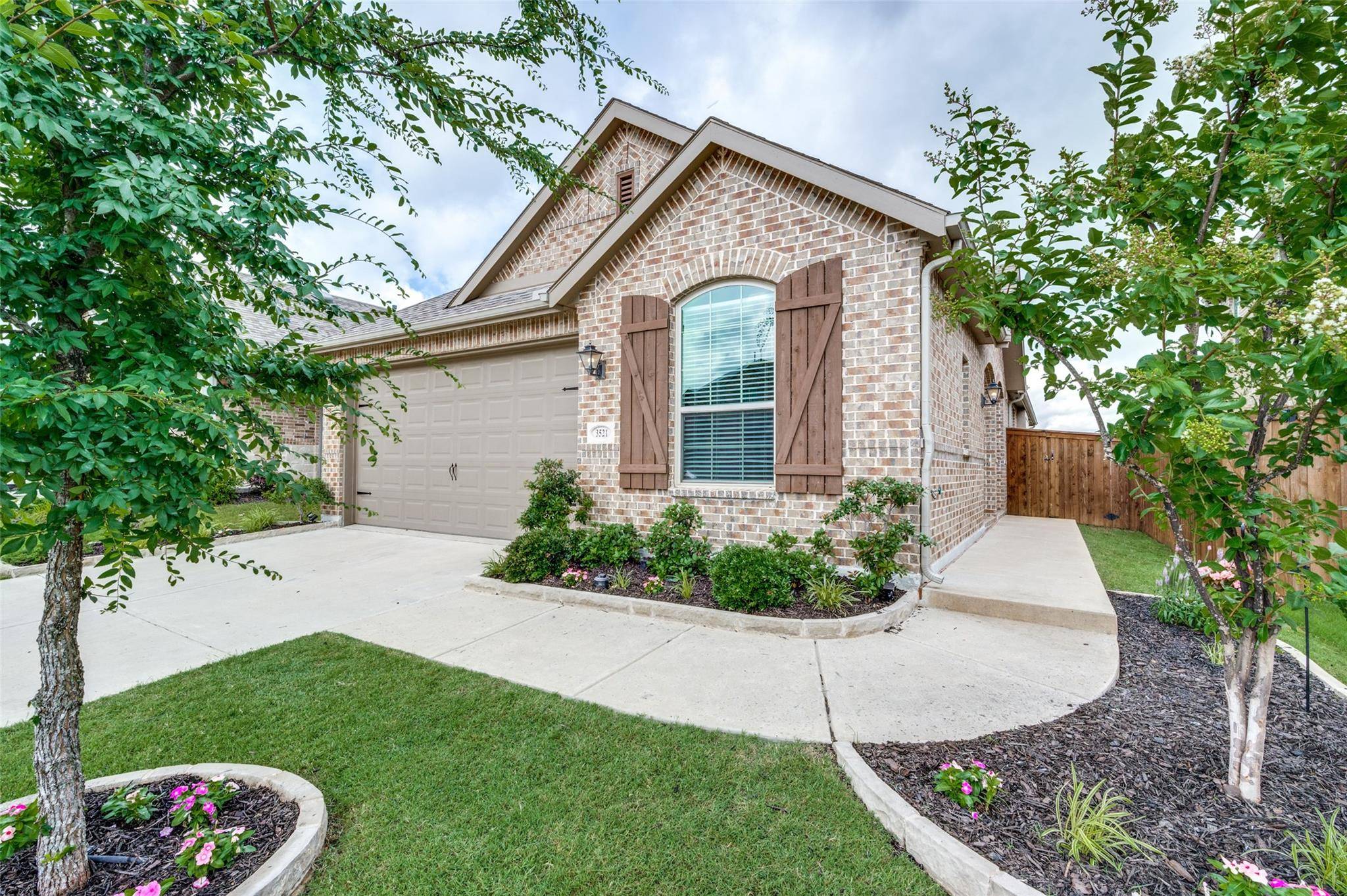 Aubrey, TX 76227,3521 Periwinkle Drive