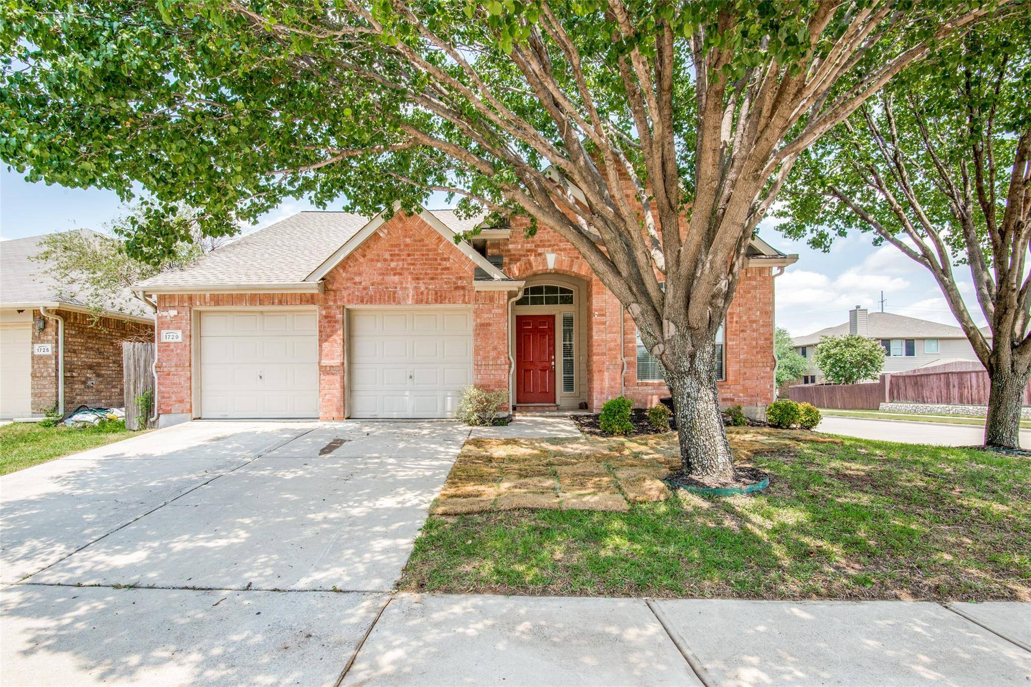 Aubrey, TX 76227,1729 Heron Drive