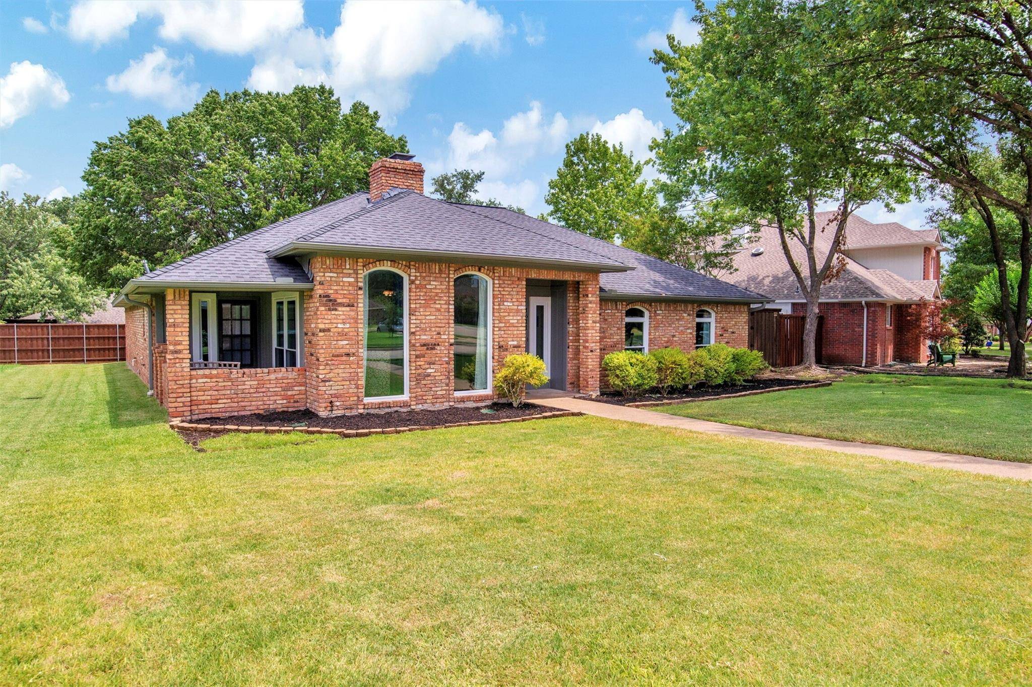 Allen, TX 75002,1611 Clearmeadow Drive