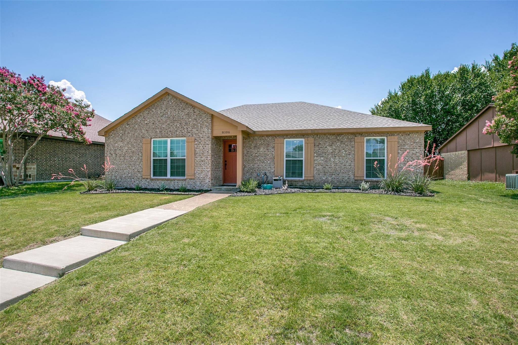 Rowlett, TX 75088,8106 Woodside Road