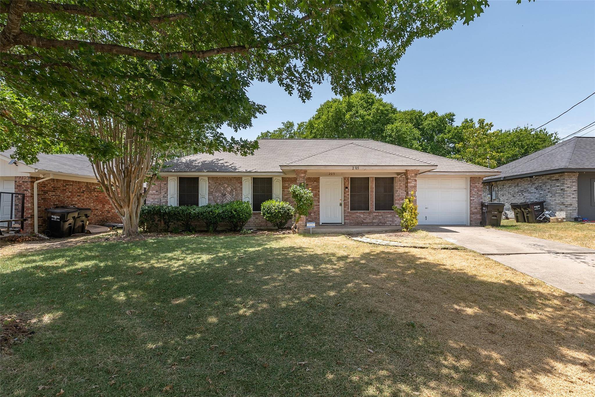 Crandall, TX 75114,205 Briar Creek Drive