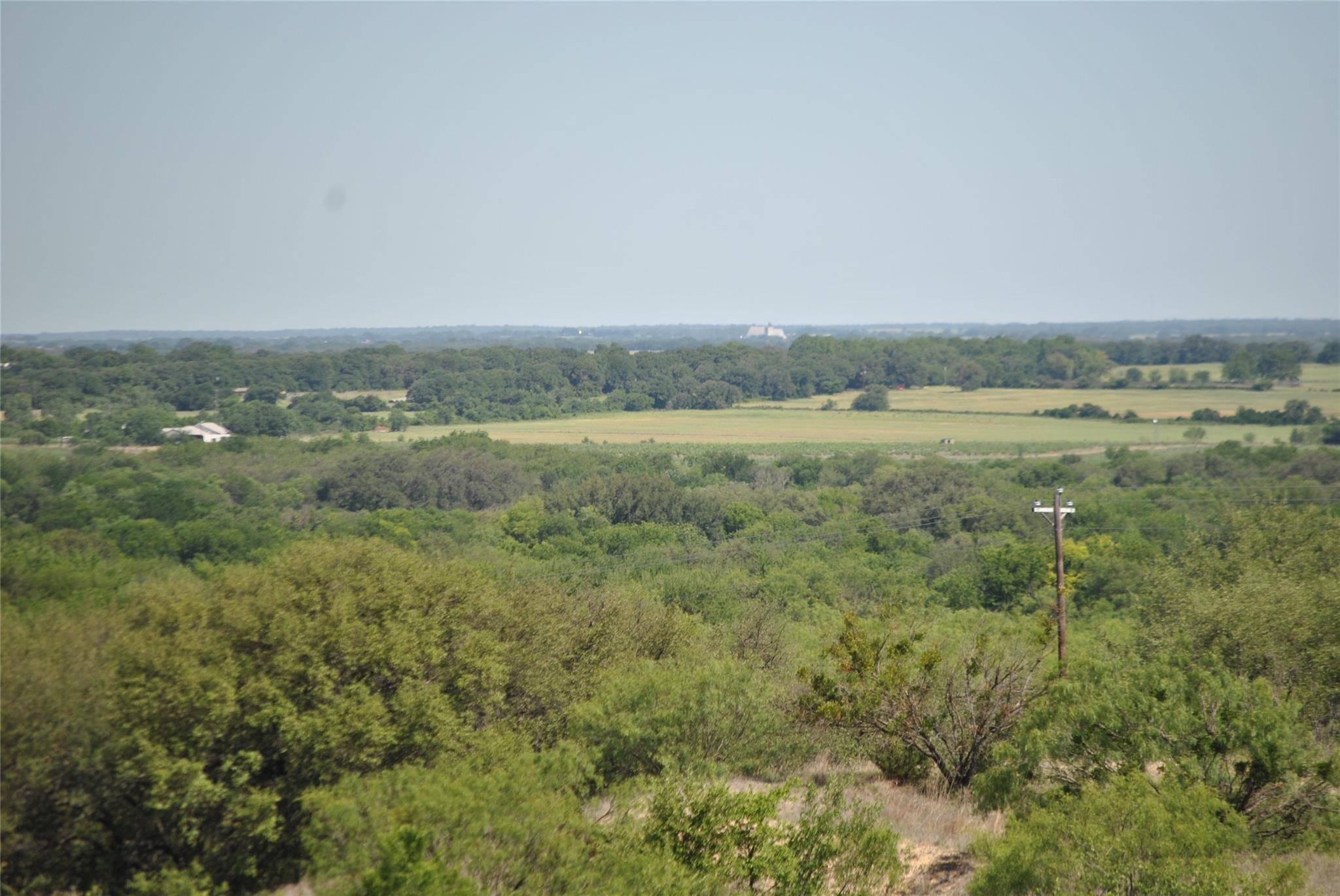 Comanche, TX 76442,128 Mountain View Trail