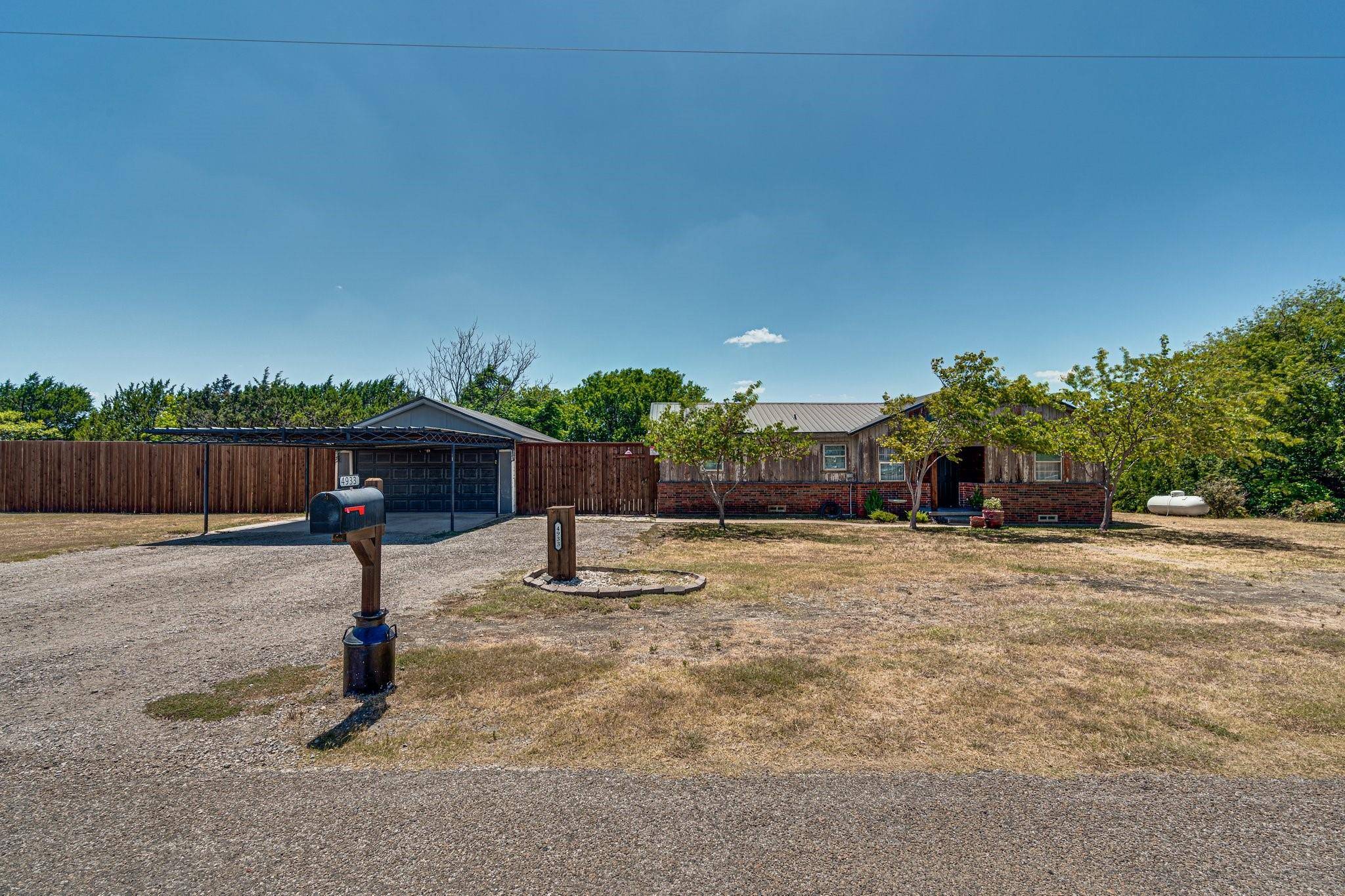 Midlothian, TX 76065,4933 Lewis Avenue