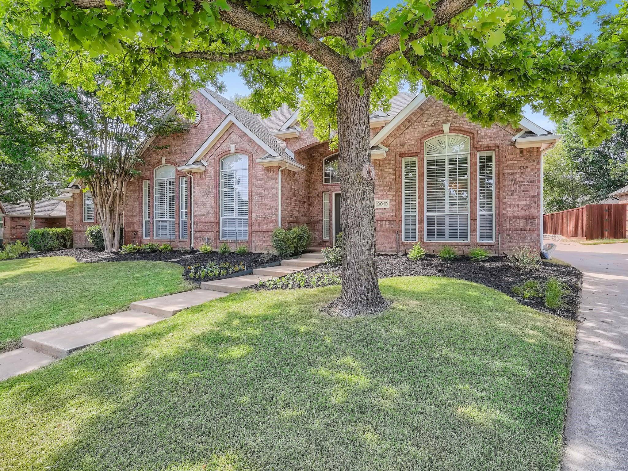 Flower Mound, TX 75022,3010 Woodhollow Drive