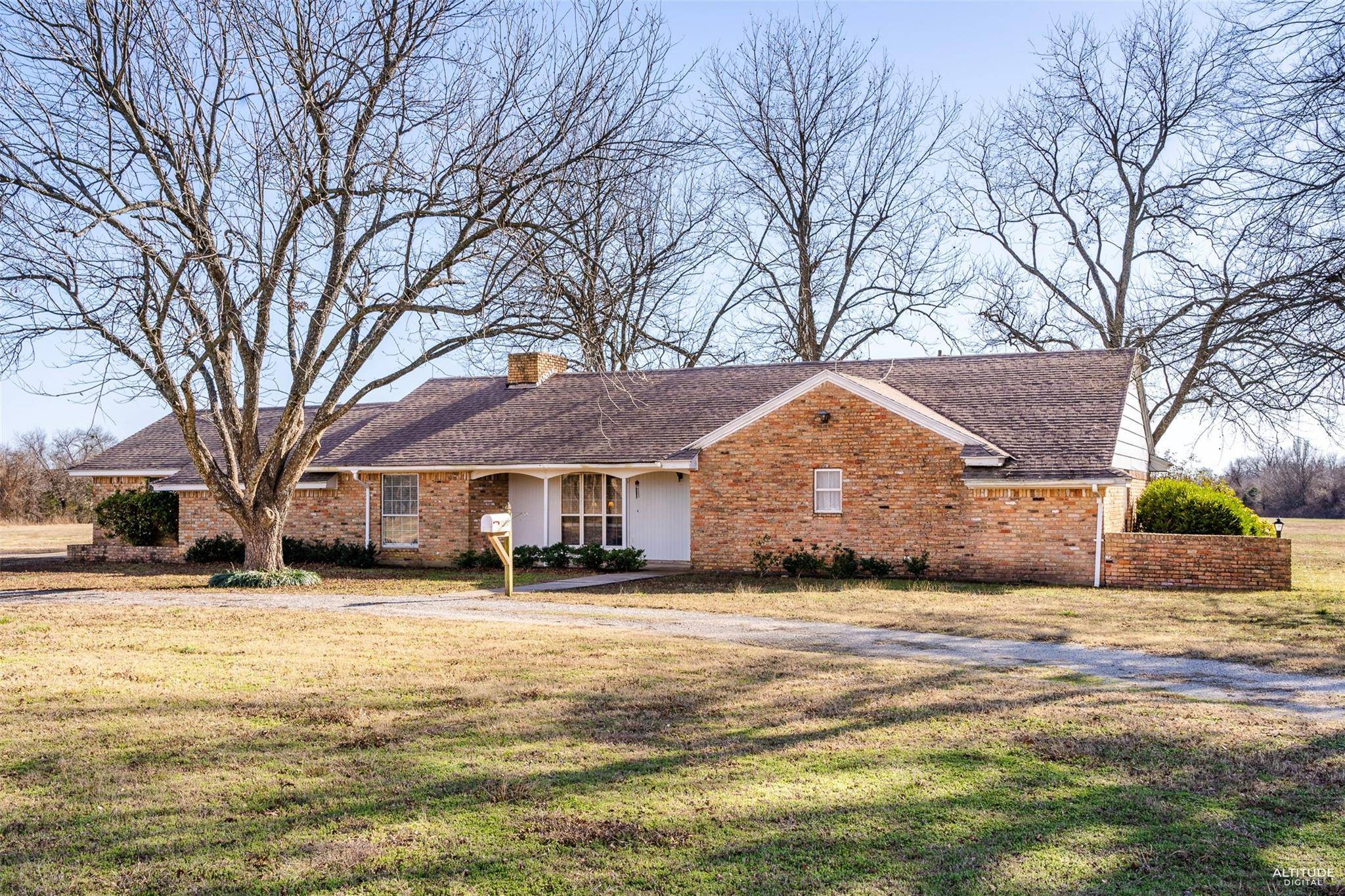 Honey Grove, TX 75446,1335 County Road 3434