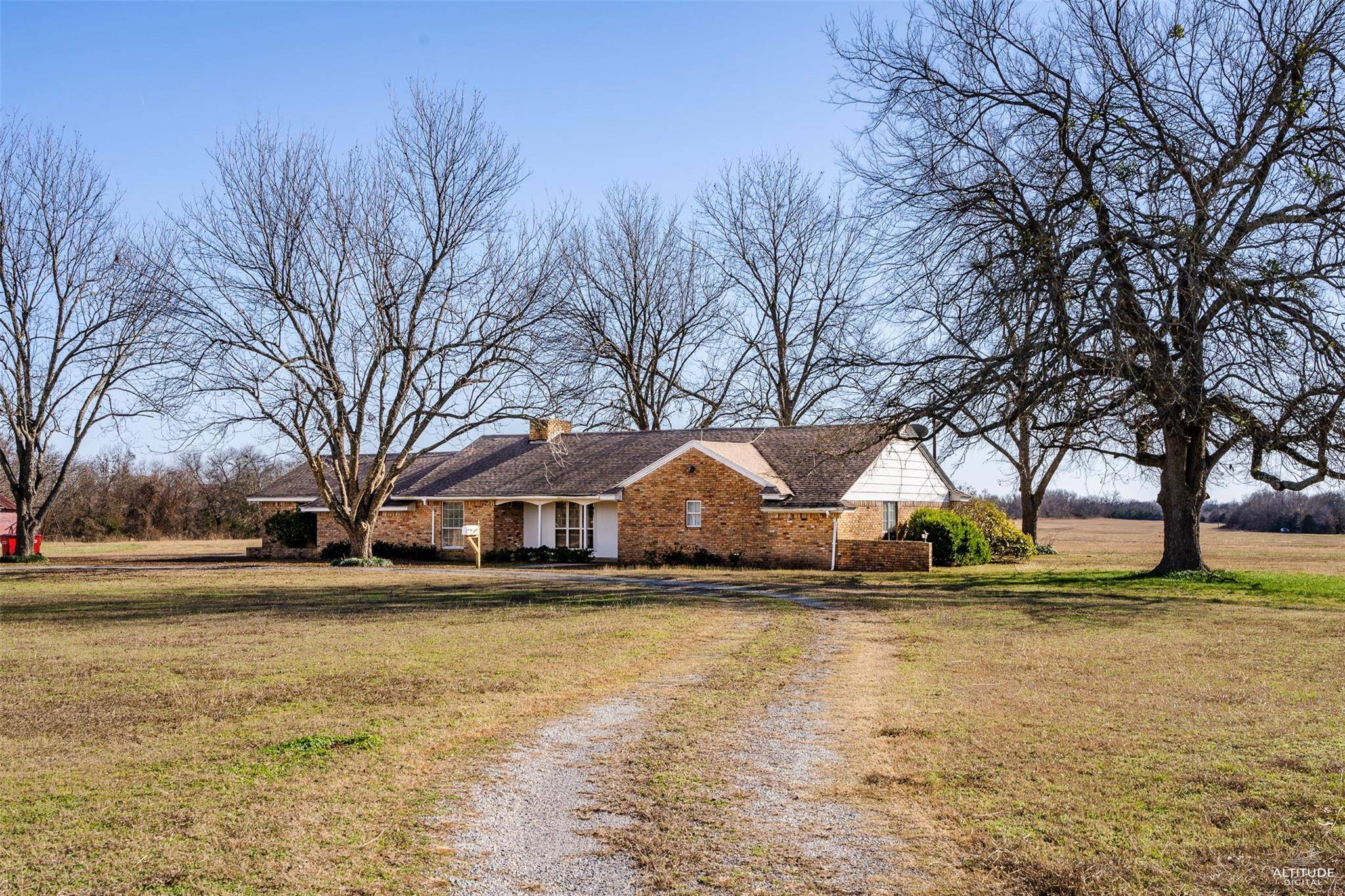 Honey Grove, TX 75446,1335 County Road 3434