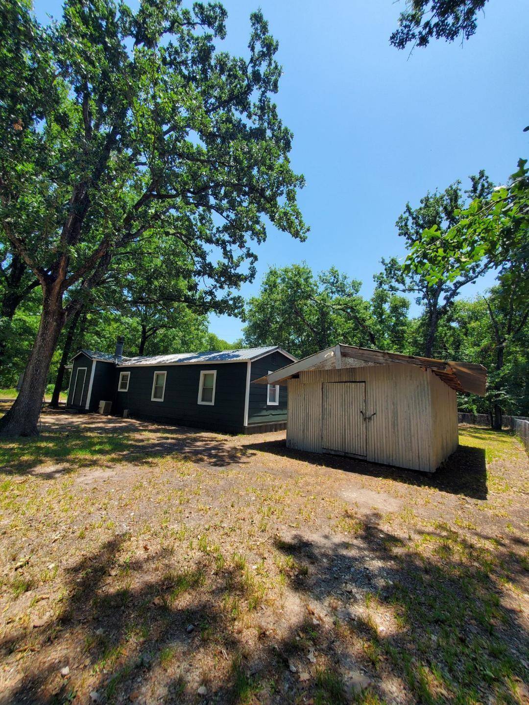 West Tawakoni, TX 75474,501 Tomahawk Drive