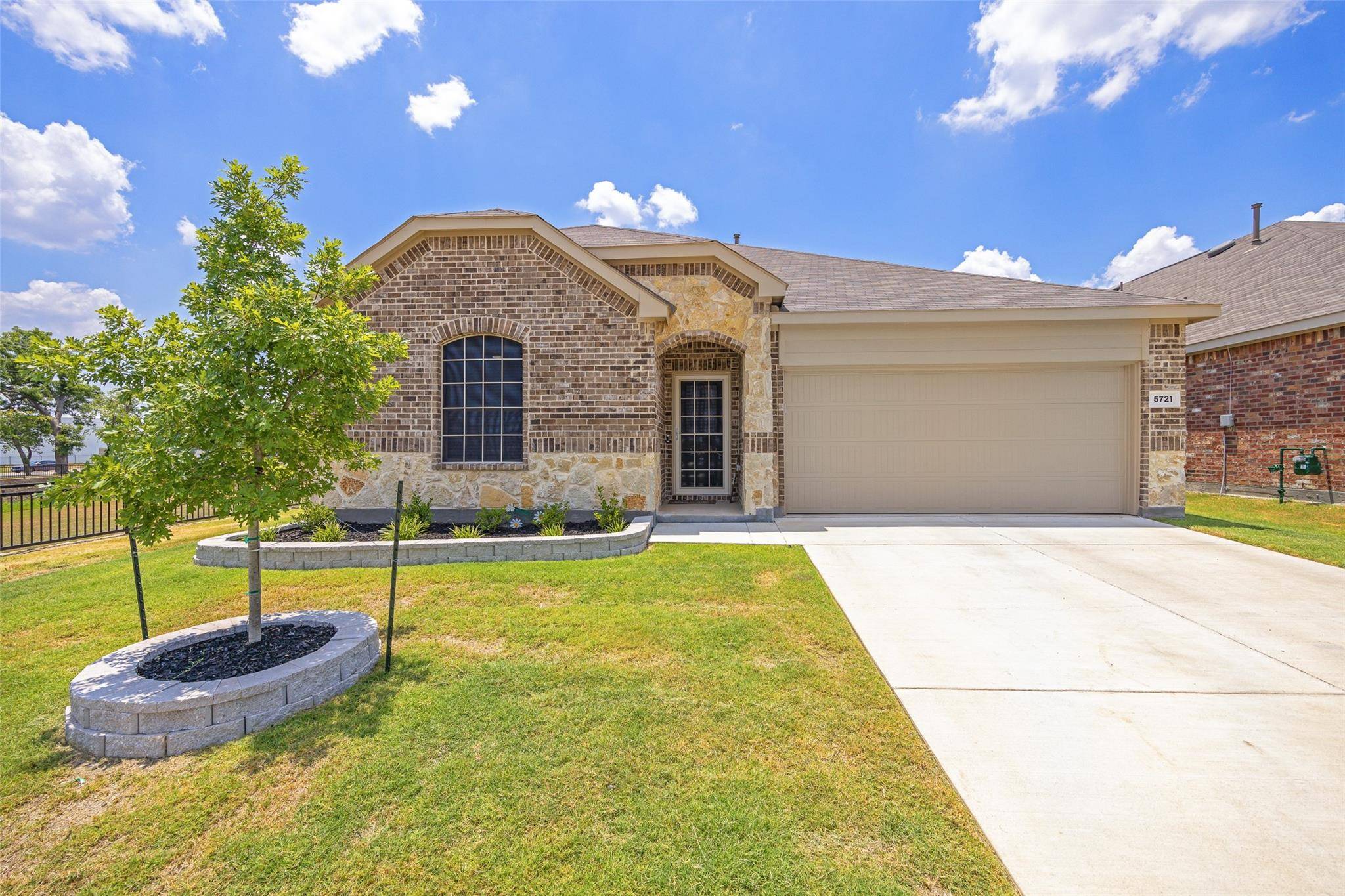 Forney, TX 75126,5721 Barbaro Drive