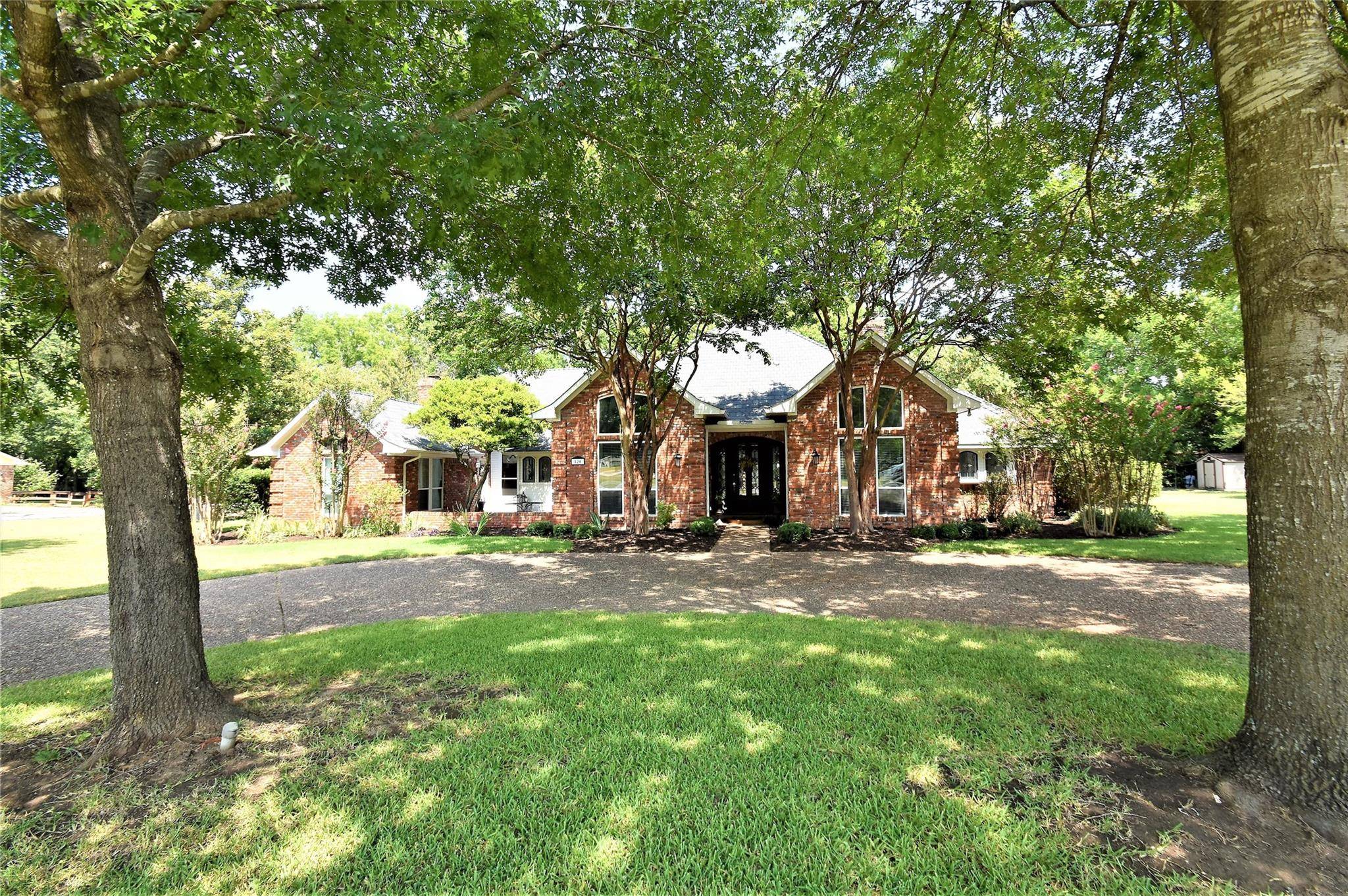 Fairview, TX 75069,520 Hackberry Drive