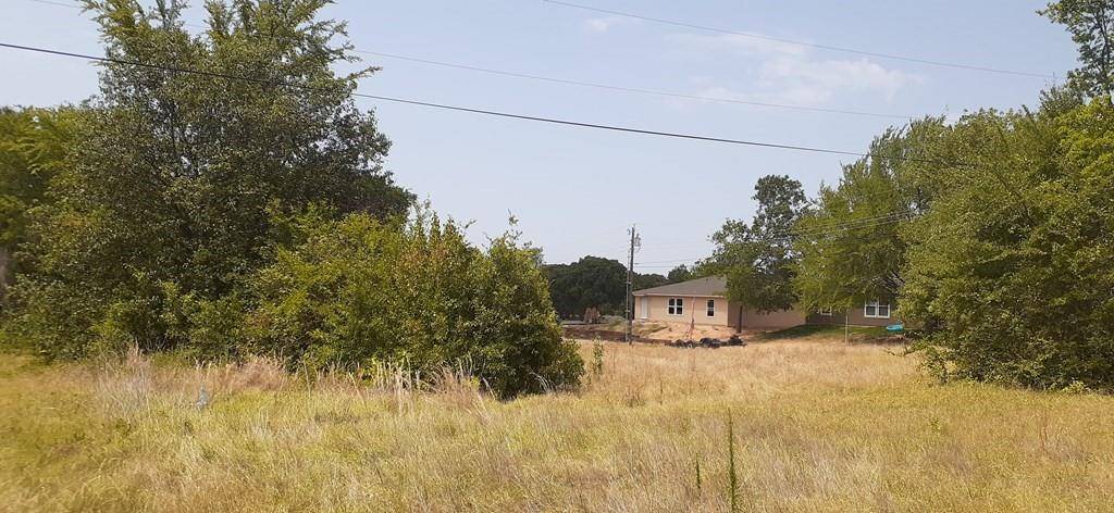 Gun Barrel City, TX 75156,315&317 Bounding Main Street