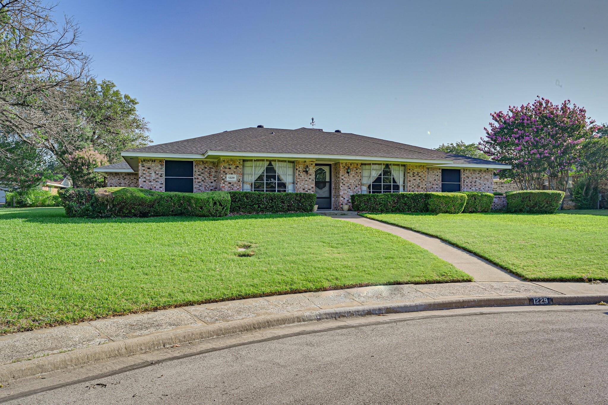 Desoto, TX 75115,1229 Laurie Avenue