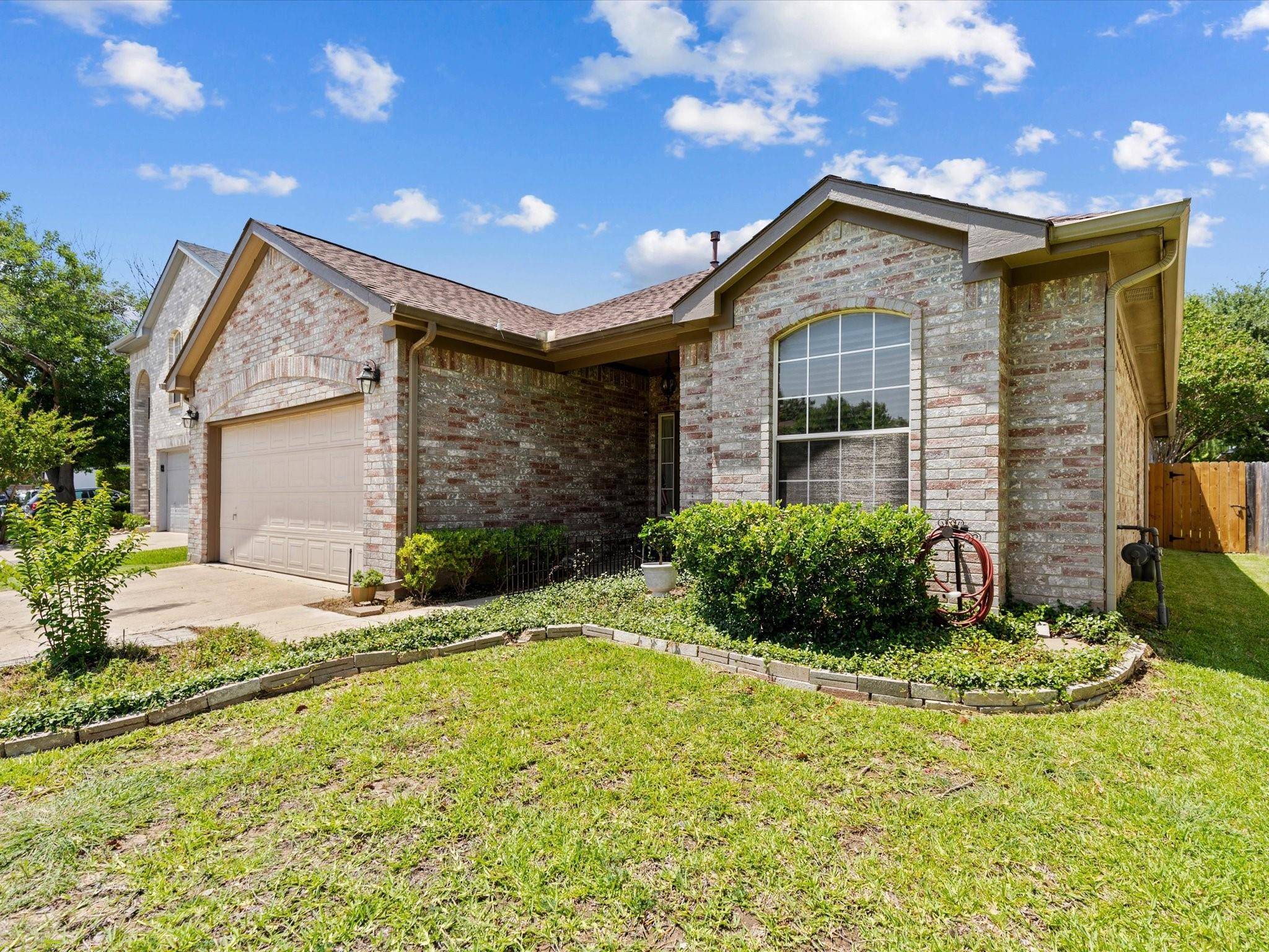 Grand Prairie, TX 75052,2740 Scarborough Drive