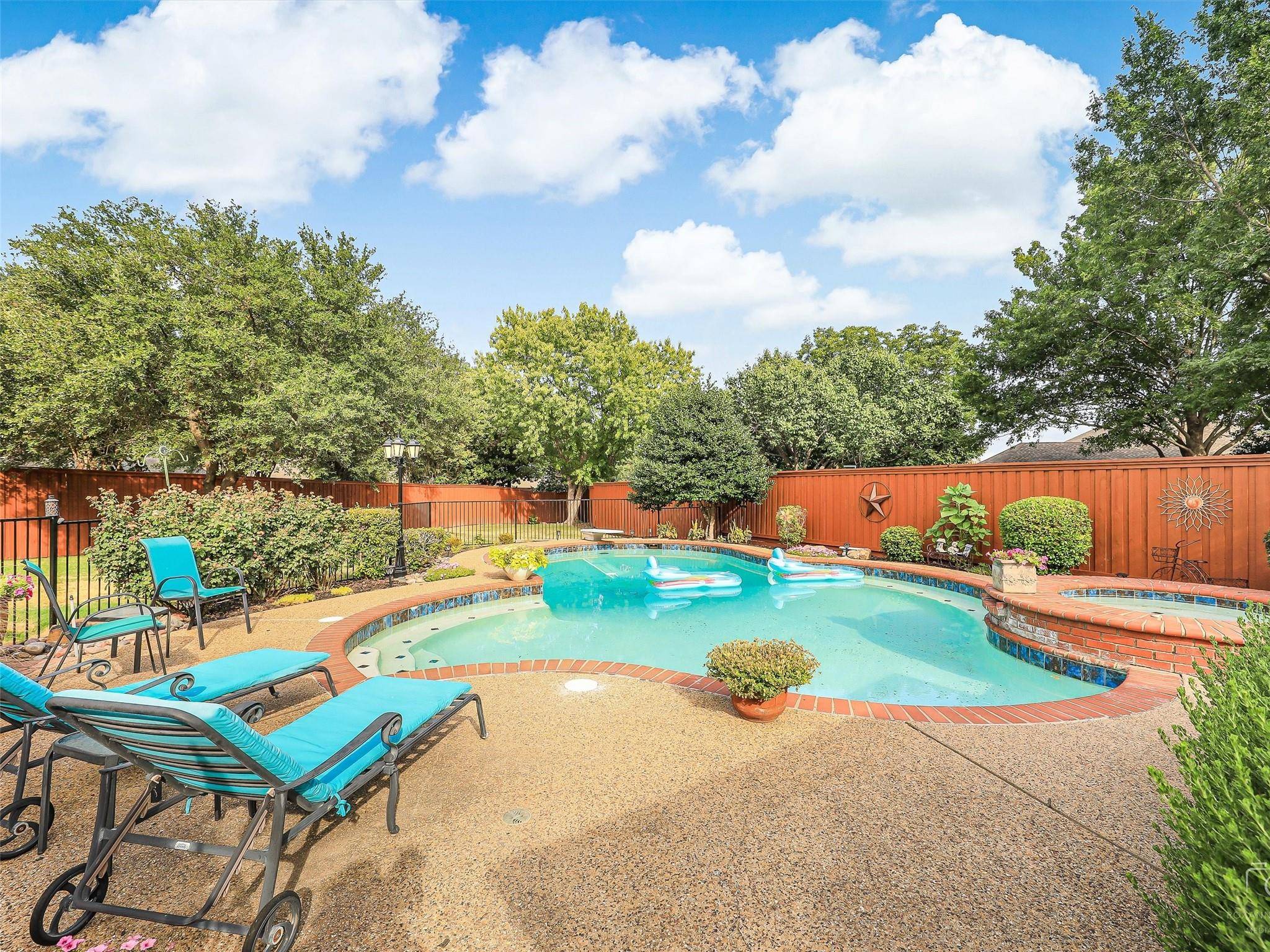 Plano, TX 75023,3700 Dutton Drive