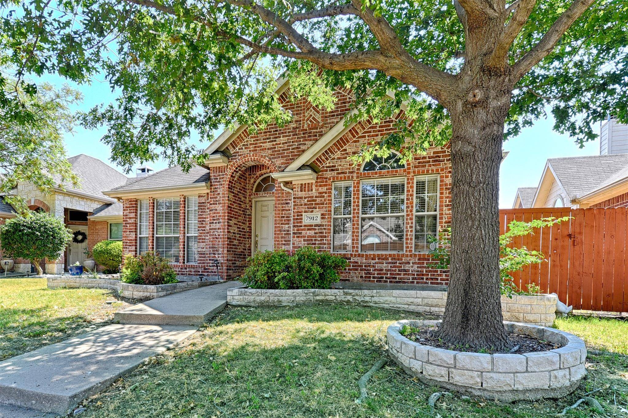 Plano, TX 75024,7912 Rosebriar Lane