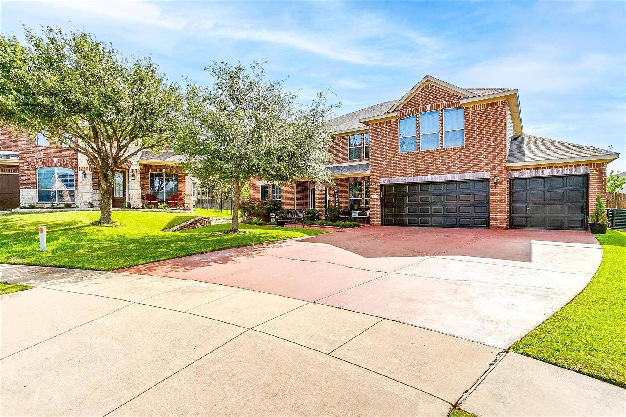 Burleson, TX 76028,1020 Fox Willow Court