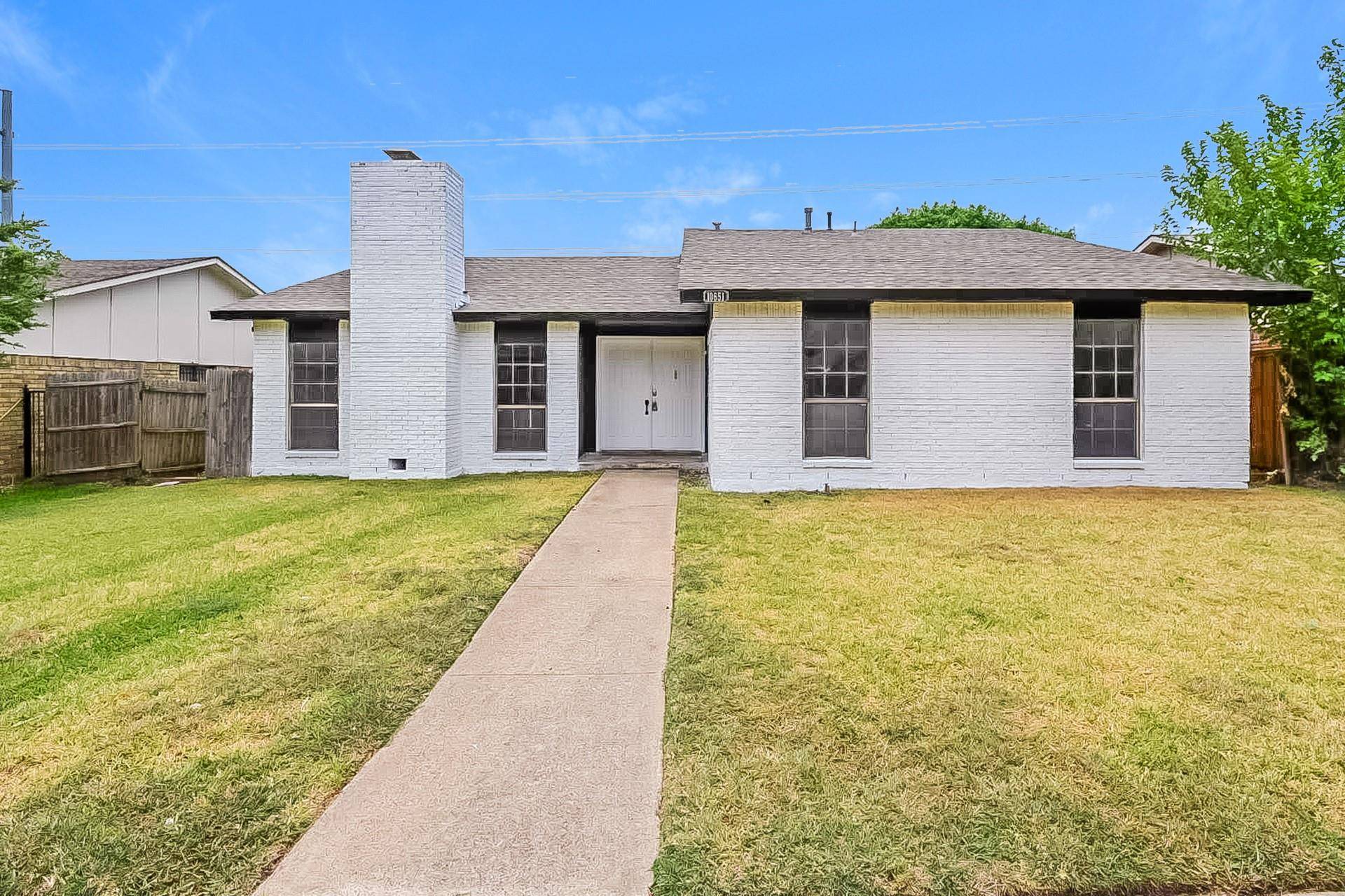 Dallas, TX 75243,10651 Black Walnut Drive