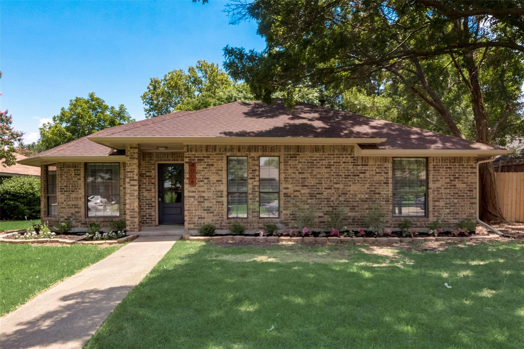 Rowlett, TX 75088,4006 Karen Circle