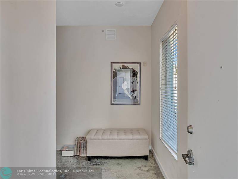 Lake Worth Beach, FL 33460,108 Lake Avenue  #201