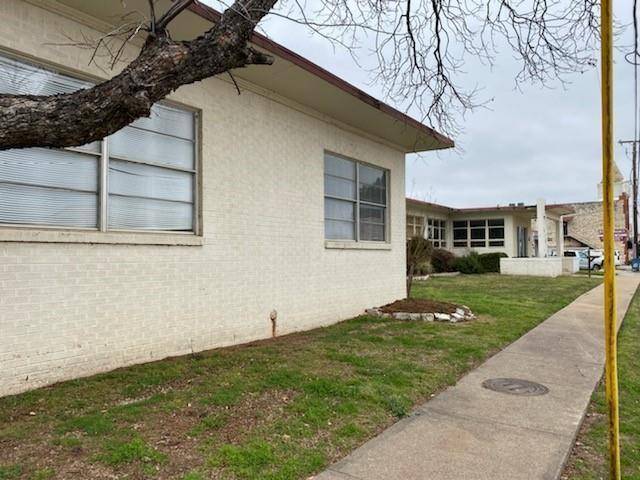 Granbury, TX 76048,116 S Houston Street