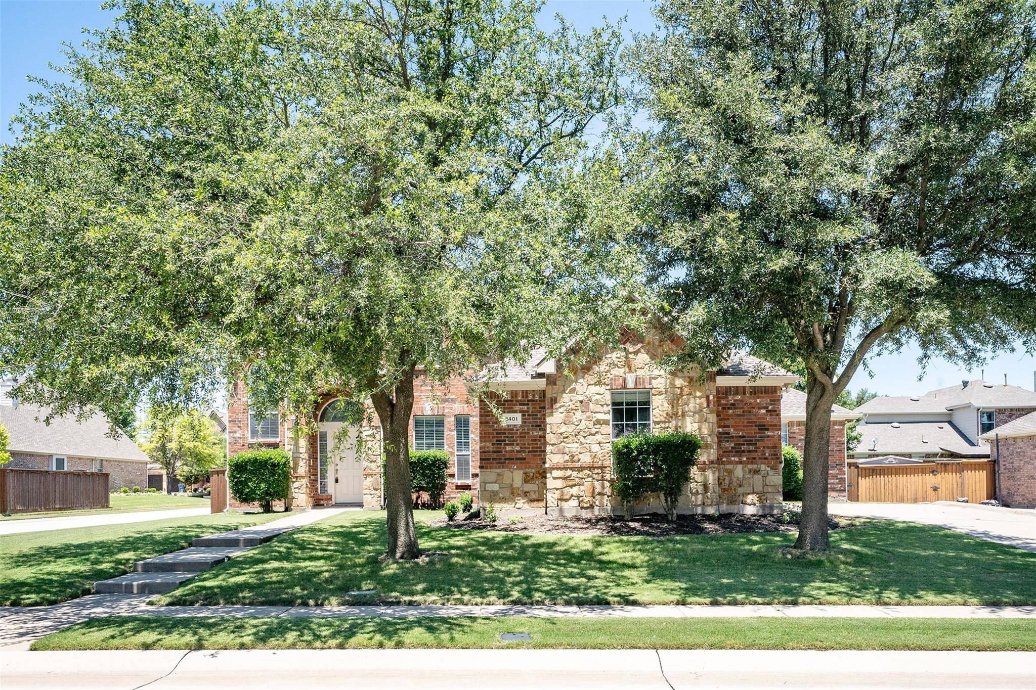 Prosper, TX 75078,1401 Amistad Drive