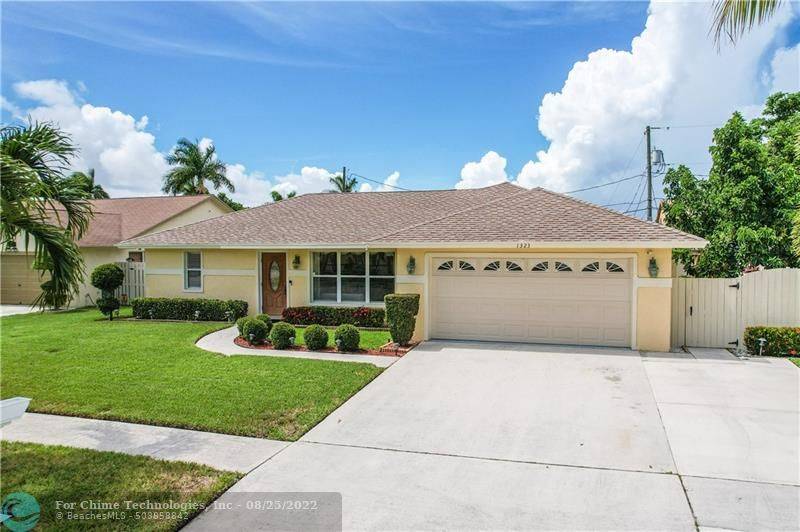 Lantana, FL 33462,1323 W Indies Way