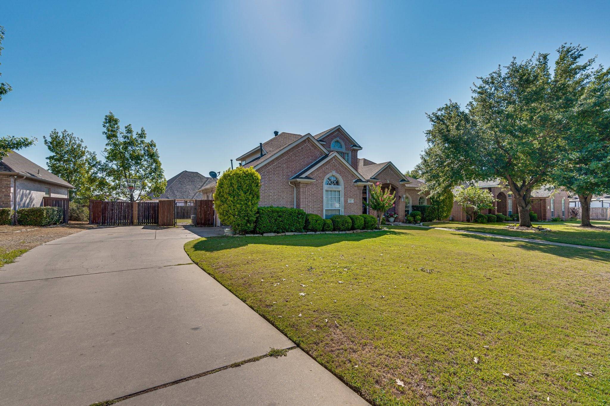 Cleburne, TX 76033,1603 Twin Oaks Drive