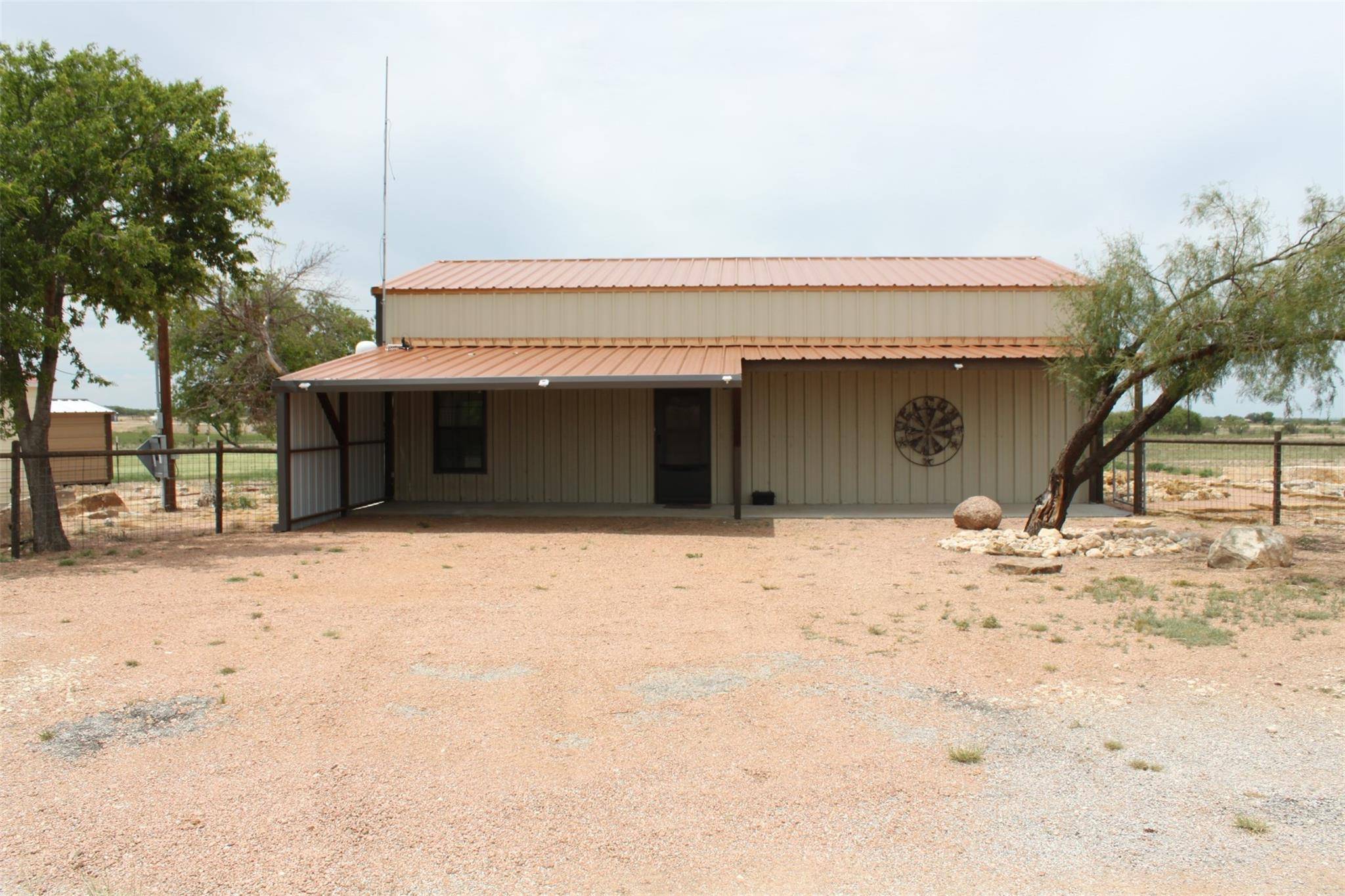 Lohn, TX 76852,4276 Fm 504