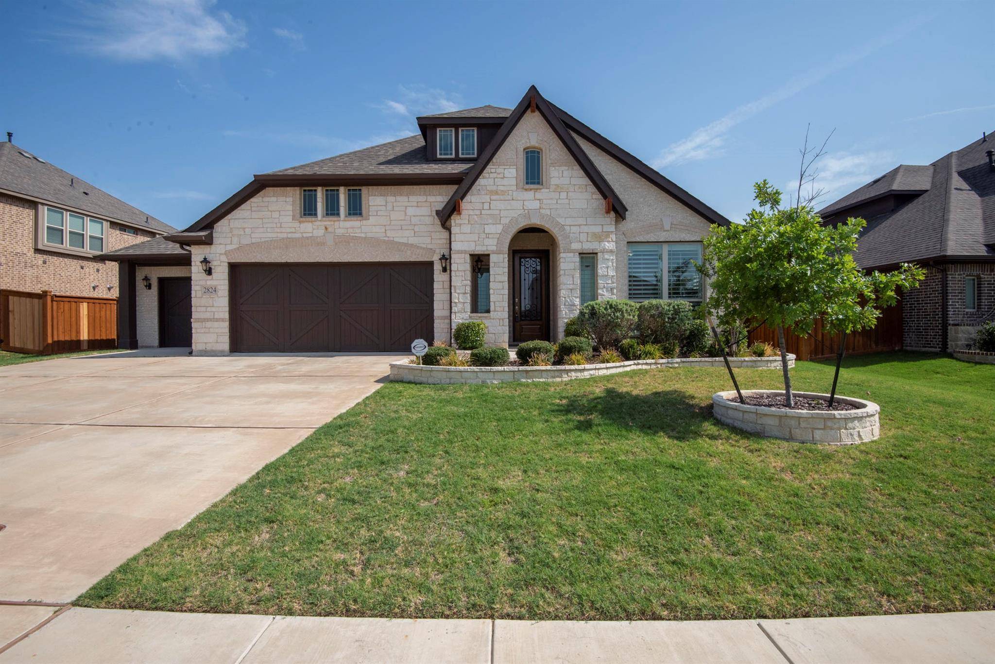 Grand Prairie, TX 75054,2824 Ridgelake Drive