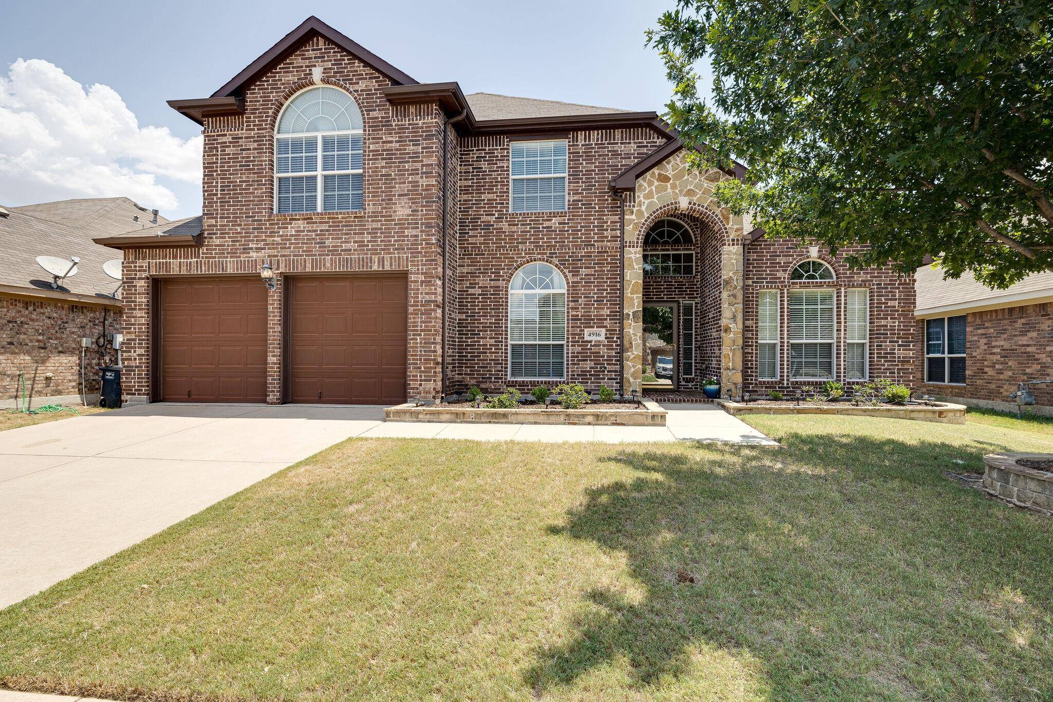 Fort Worth, TX 76123,4916 Breezewind Lane