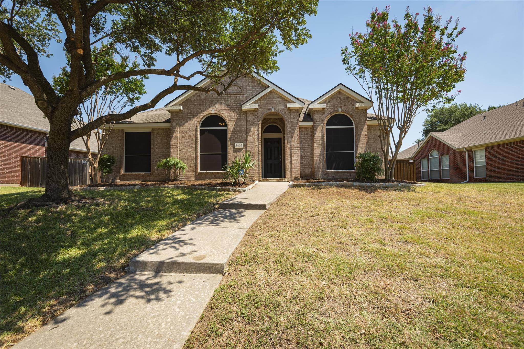 Plano, TX 75074,3433 Danbury Lane