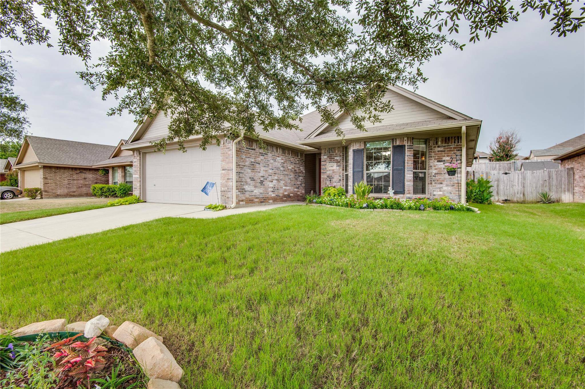 Mansfield, TX 76063,1907 Sail Fish Drive