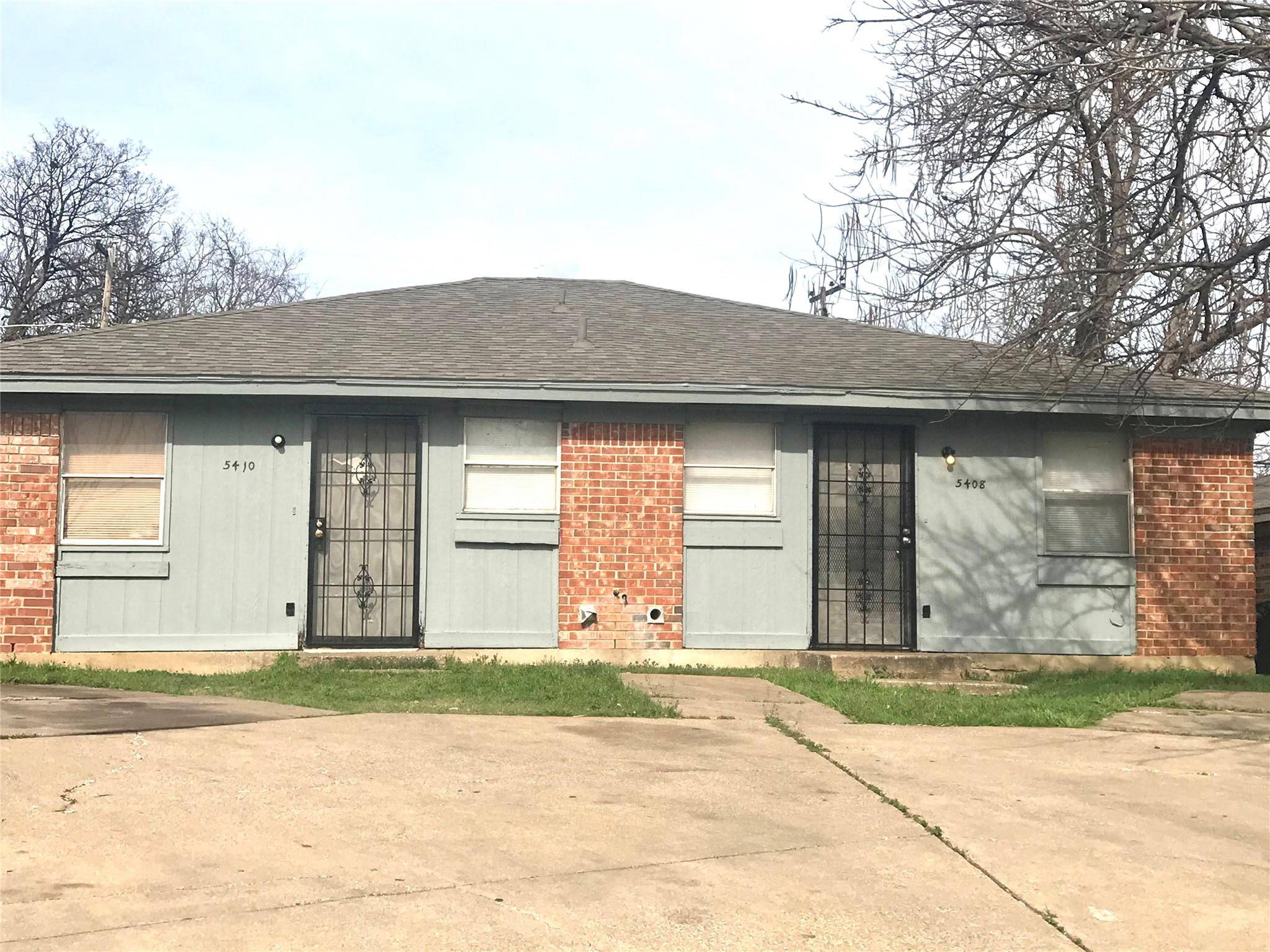 Fort Worth, TX 76107,5408 Helmick Avenue