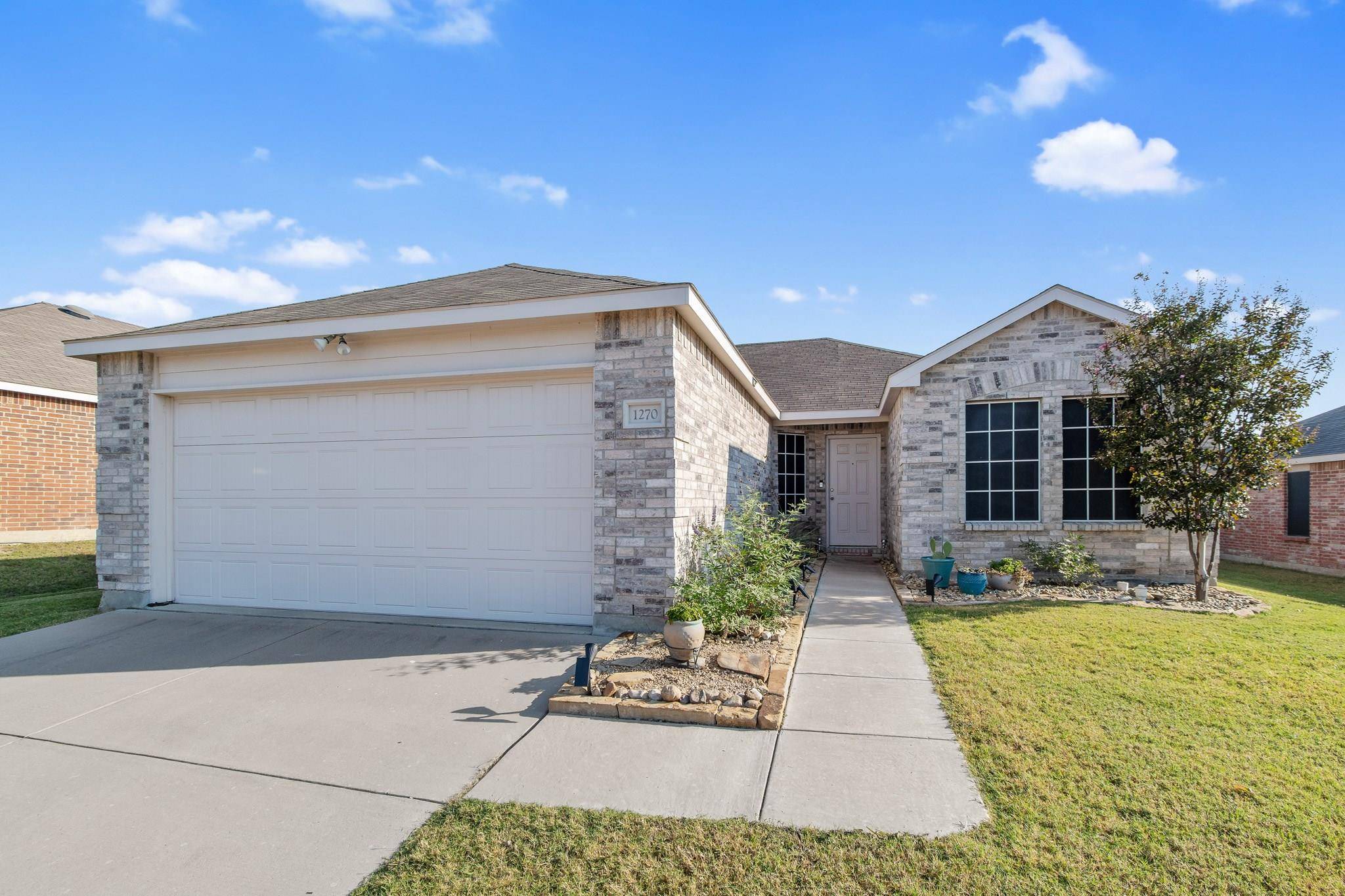 Burleson, TX 76028,1270 Wysteria Lane