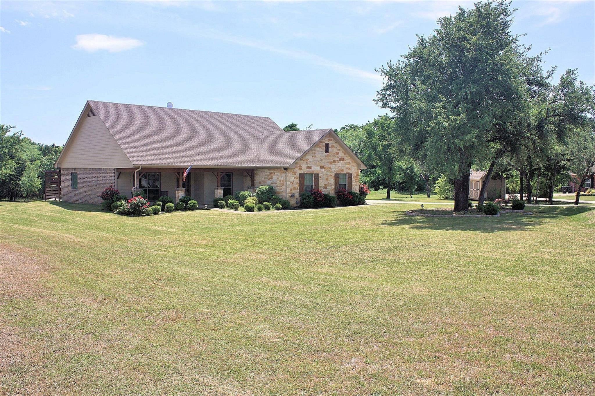 Glen Rose, TX 76043,1096 Bluebird Lane