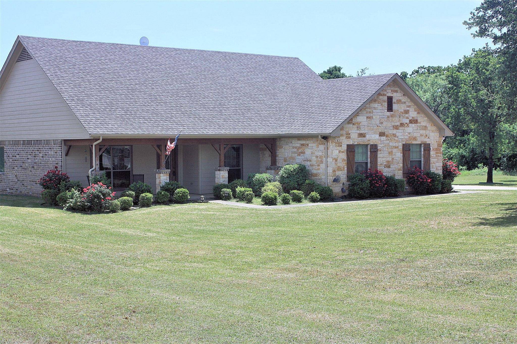 Glen Rose, TX 76043,1096 Bluebird Lane