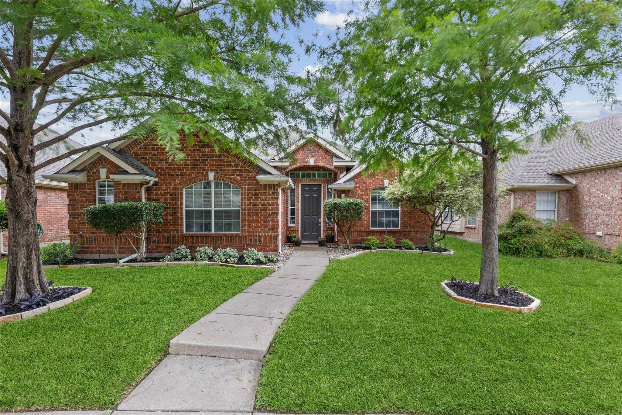 The Colony, TX 75056,5642 Westwood Lane