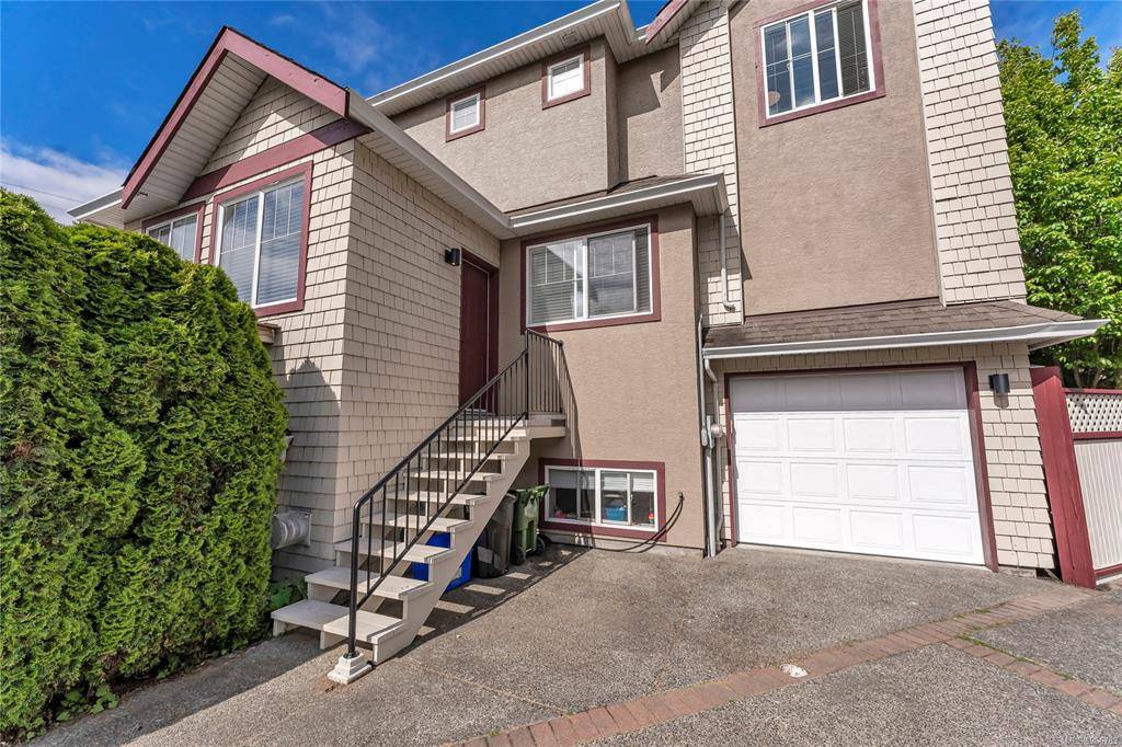 Sidney, BC V8L 1Z4,2274 James White Blvd #A