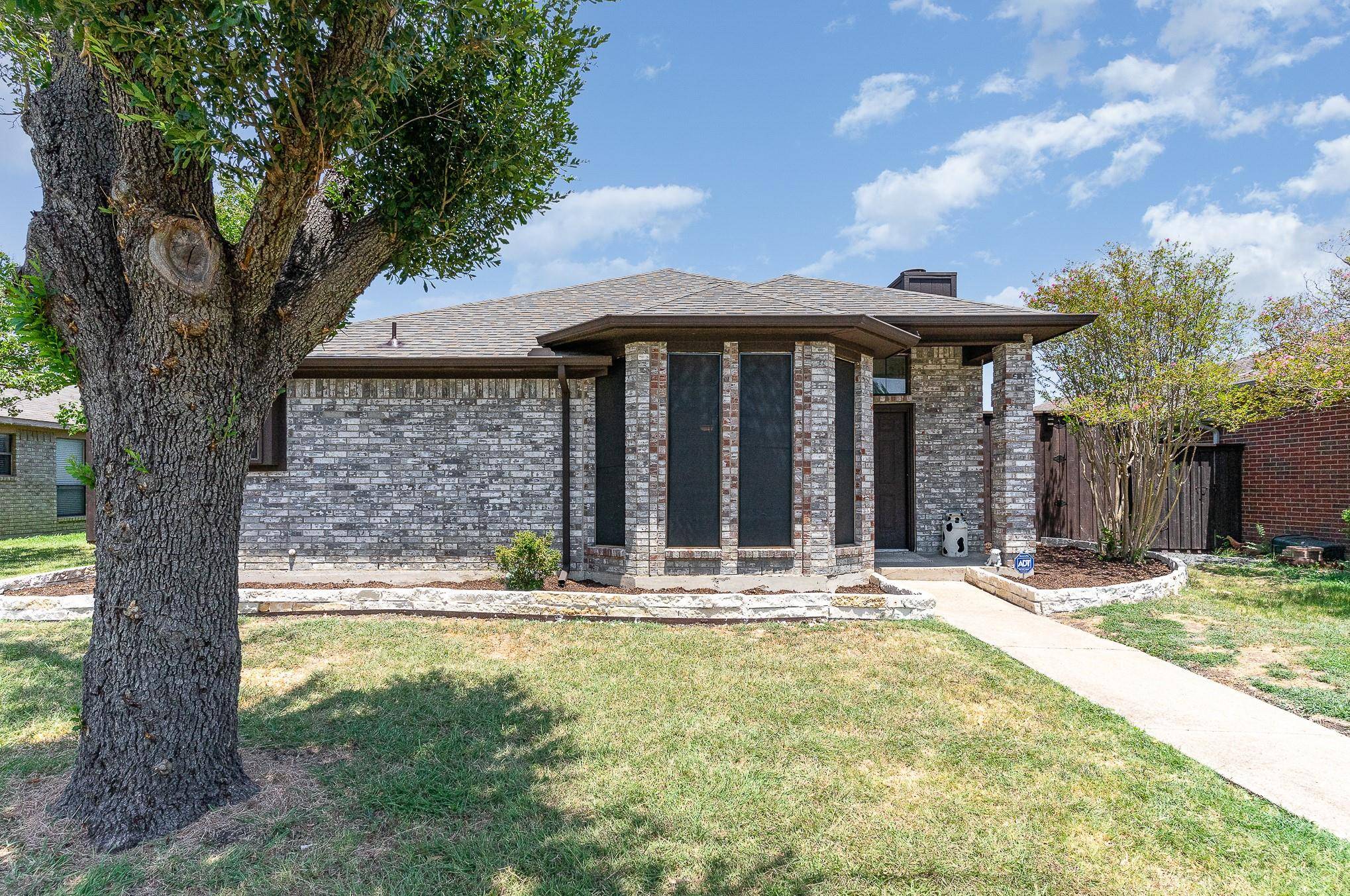 Rowlett, TX 75089,6514 Gardenia Drive