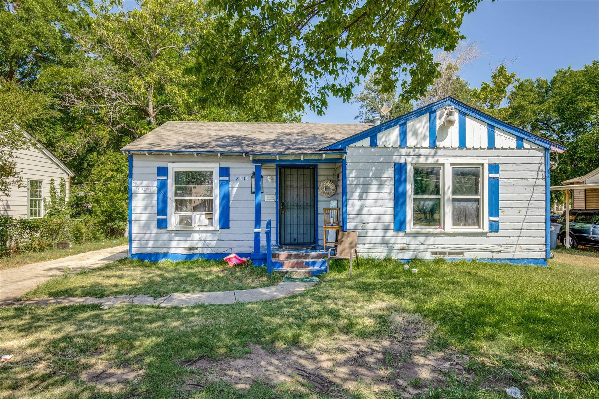 Dallas, TX 75215,2919 Elsie Faye Heggins Street