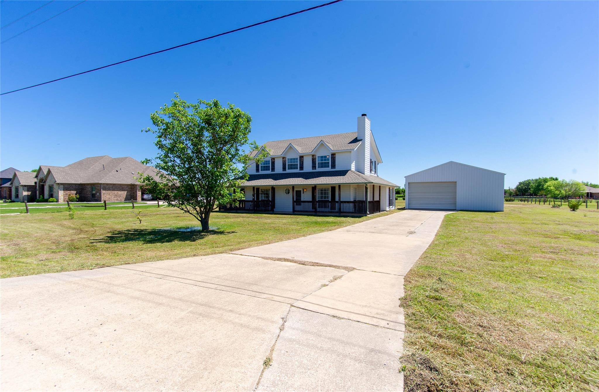 Lavon, TX 75166,906 Lake Road