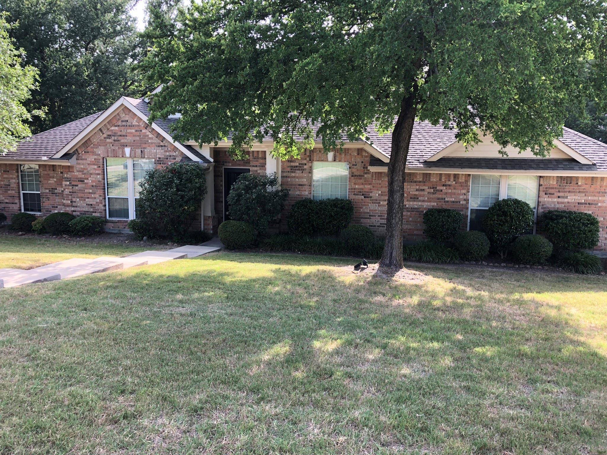 Red Oak, TX 75154,123 WOODED CREEK Drive