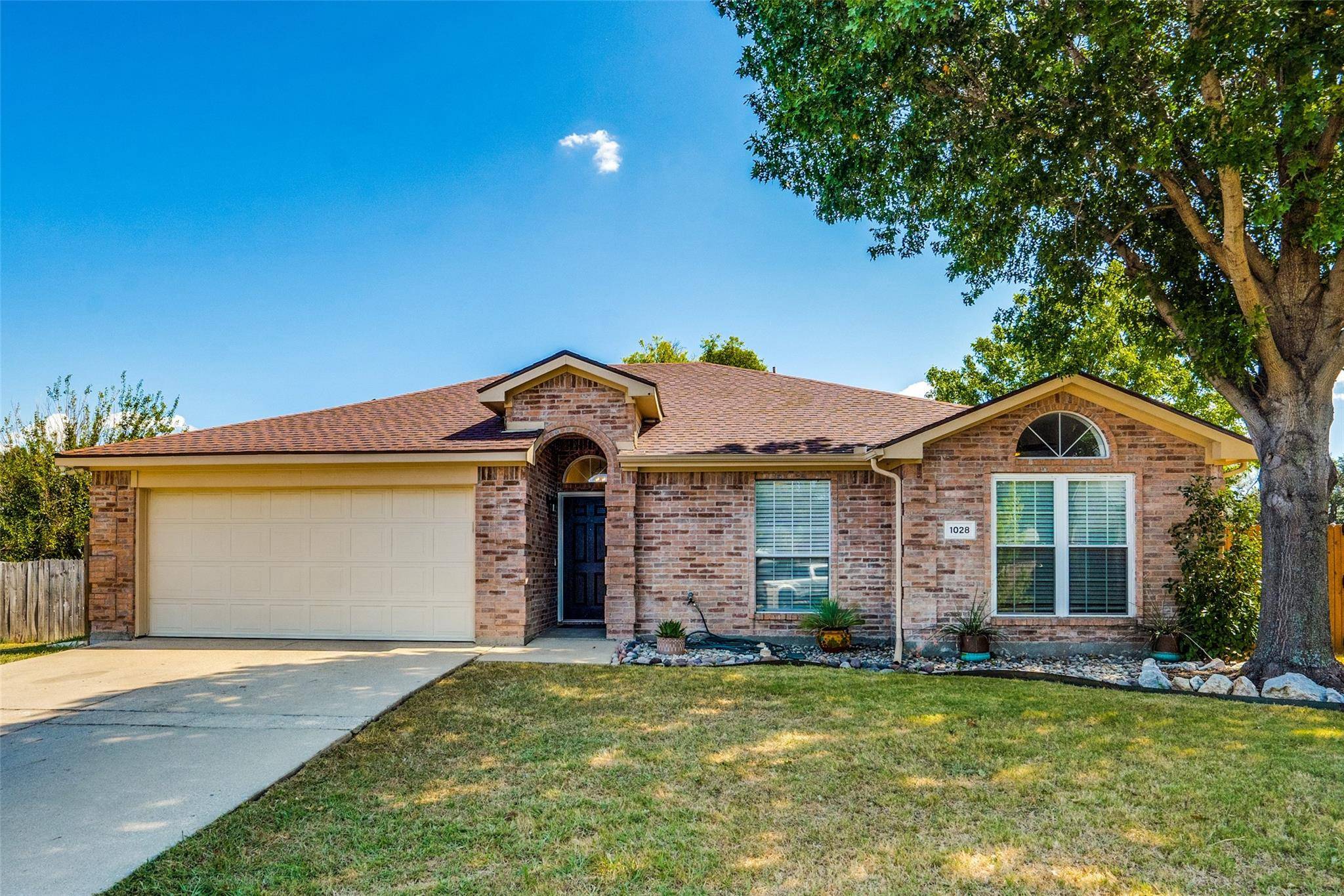 Wylie, TX 75098,1028 Hall Court