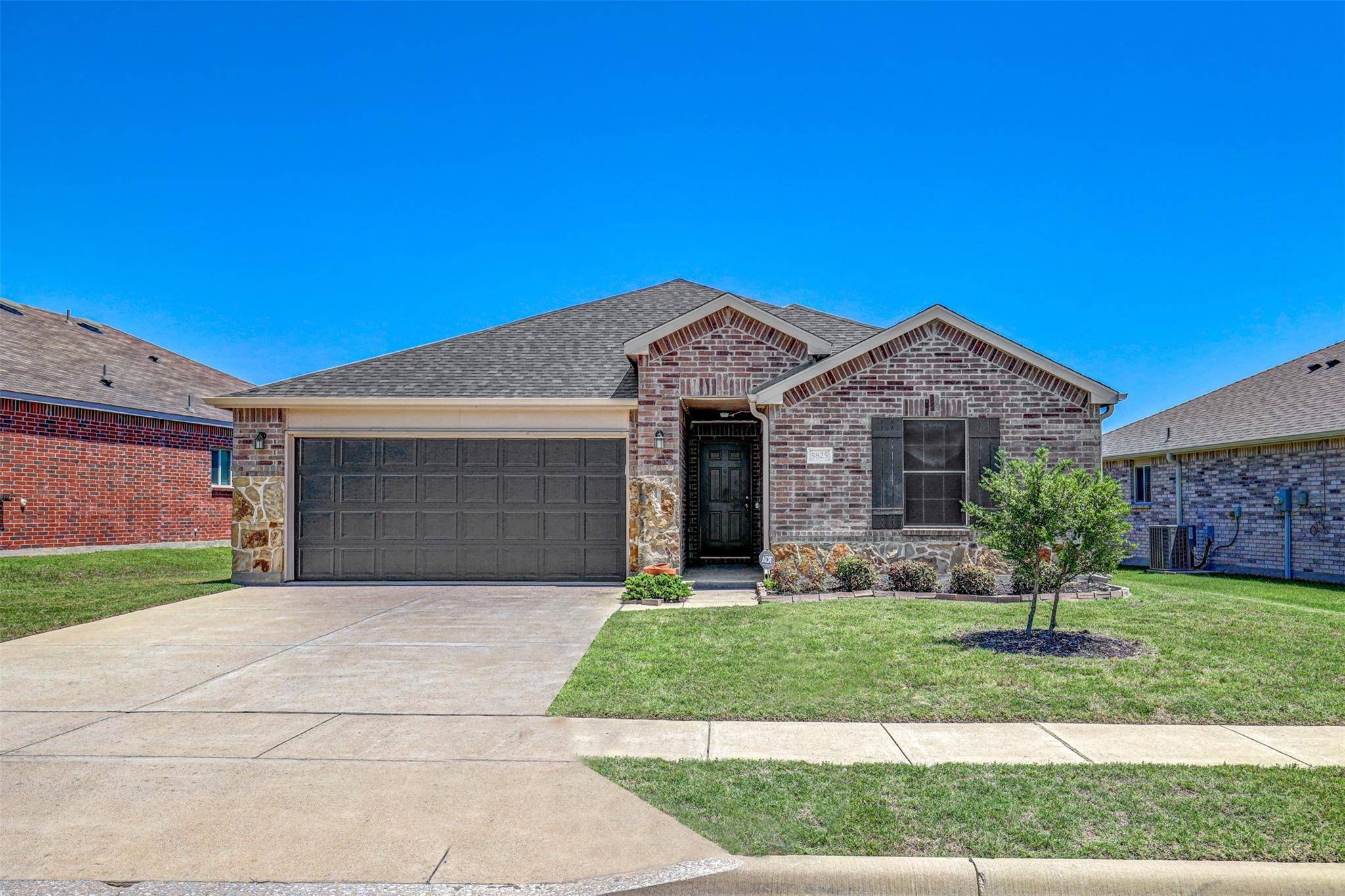 Fort Worth, TX 76179,5825 Mirror Ridge Drive