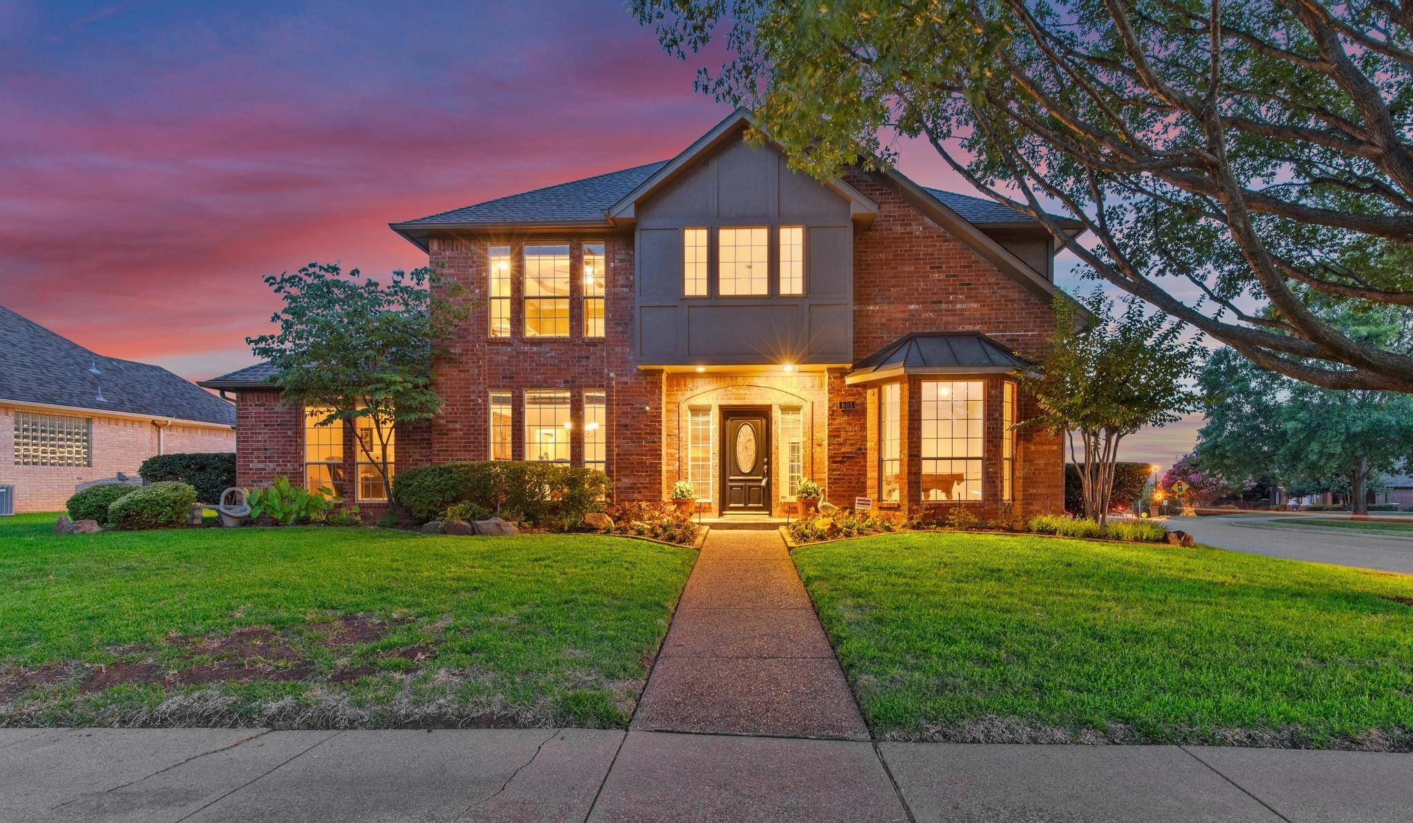 Coppell, TX 75019,803 Pelican Lane