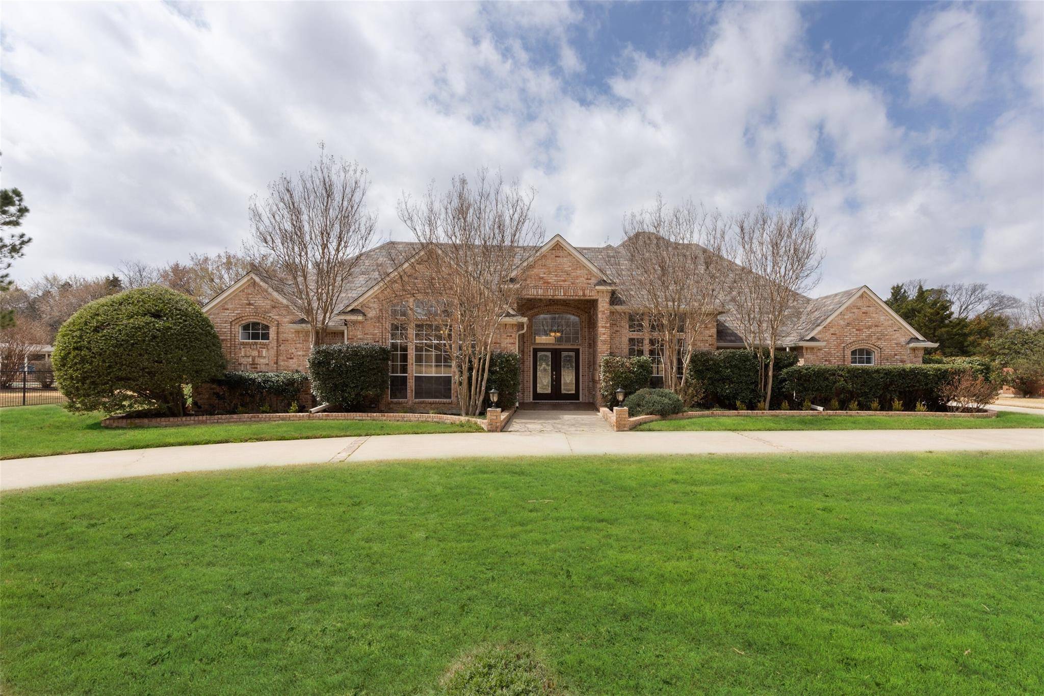 Keller, TX 76262,1104 Manor Way