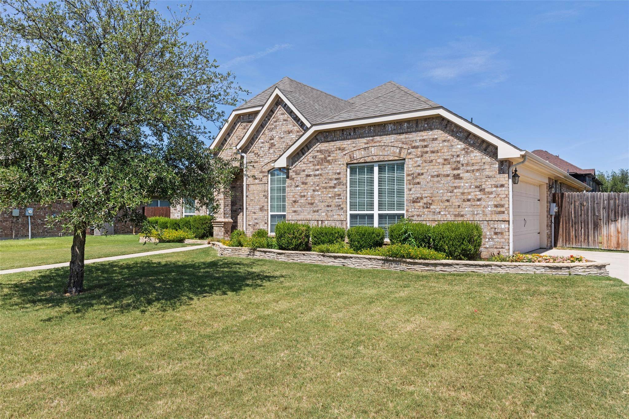 Mansfield, TX 76063,305 Caladium Court