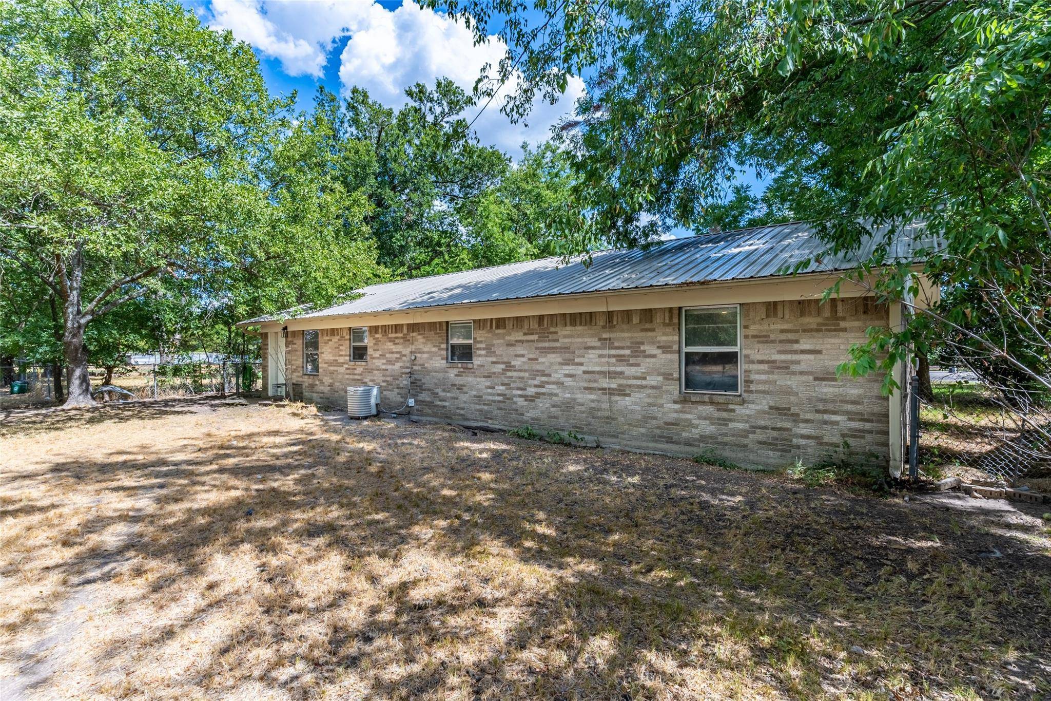 Cumby, TX 75433,302 Sayle Street