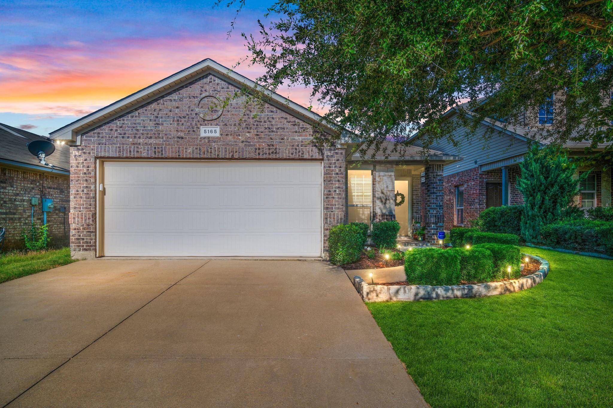 Fort Worth, TX 76179,5165 Britton Ridge Lane