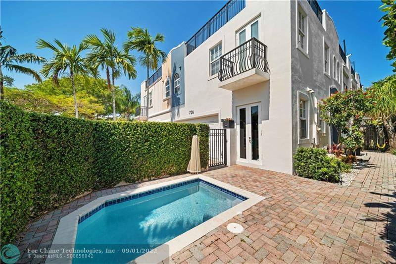 Fort Lauderdale, FL 33304,726 NE 15th Ave